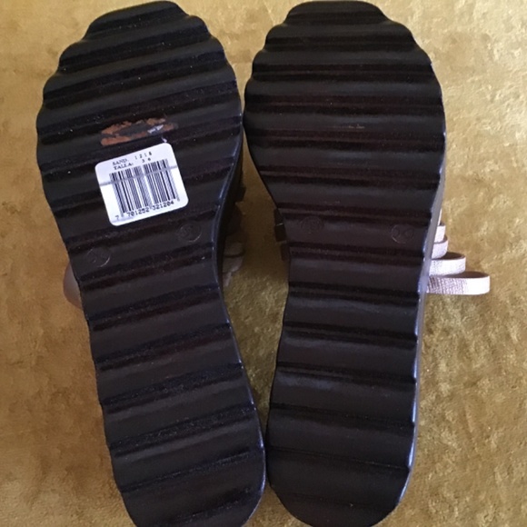 Carolina Cruz - Wedge Sandals - Picture 7 of 7